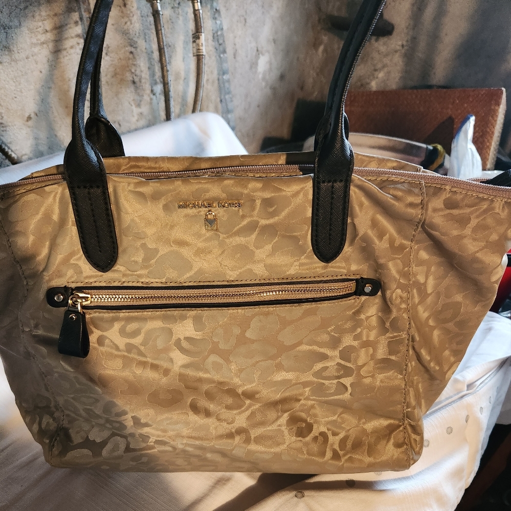 Michael Kors Vegan leopard Nylon Tote